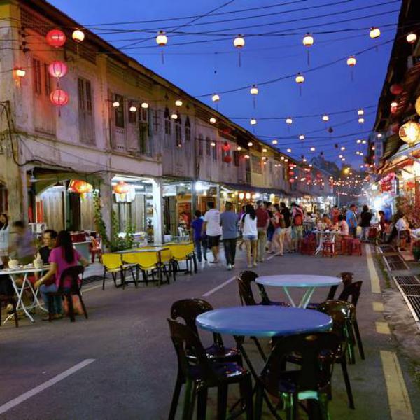 Siniawan Old Town Night Market